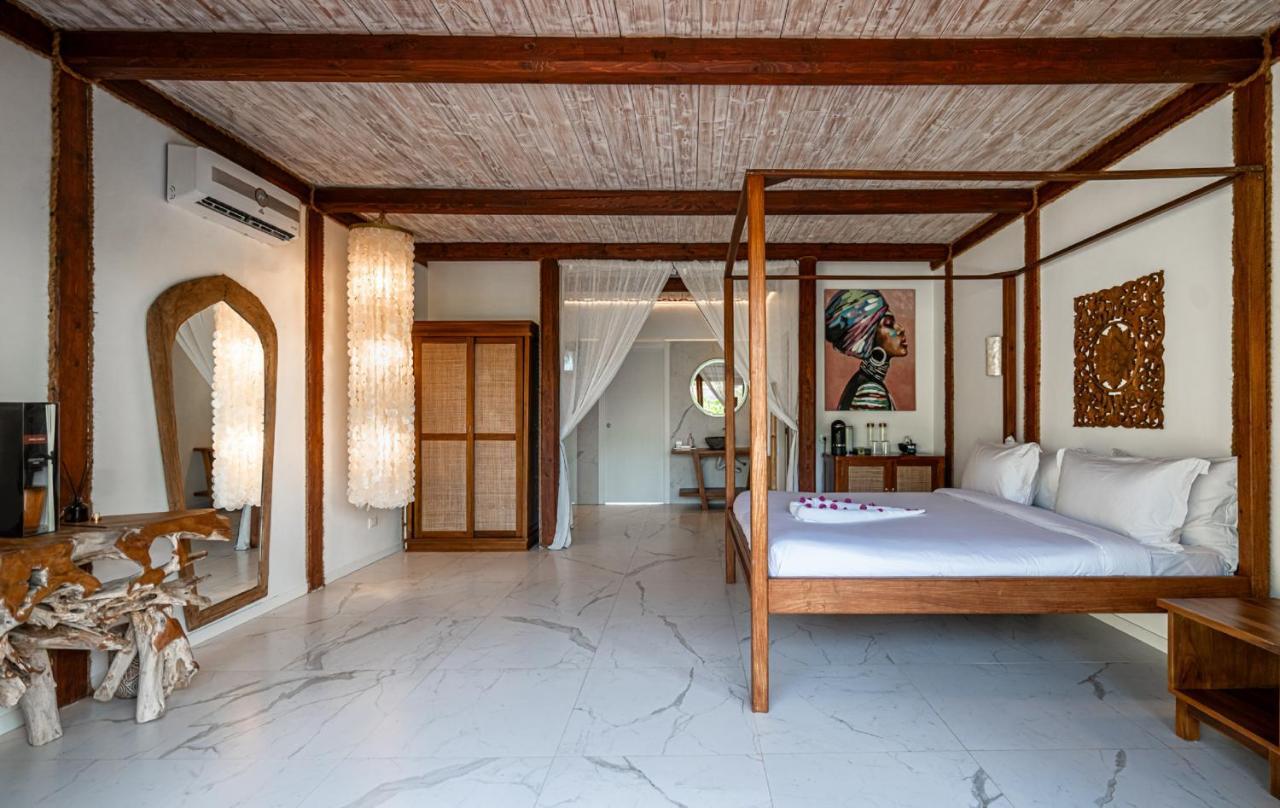 Sensations Eco-Chic Hotel プワニ・チャンガーニ エクステリア 写真