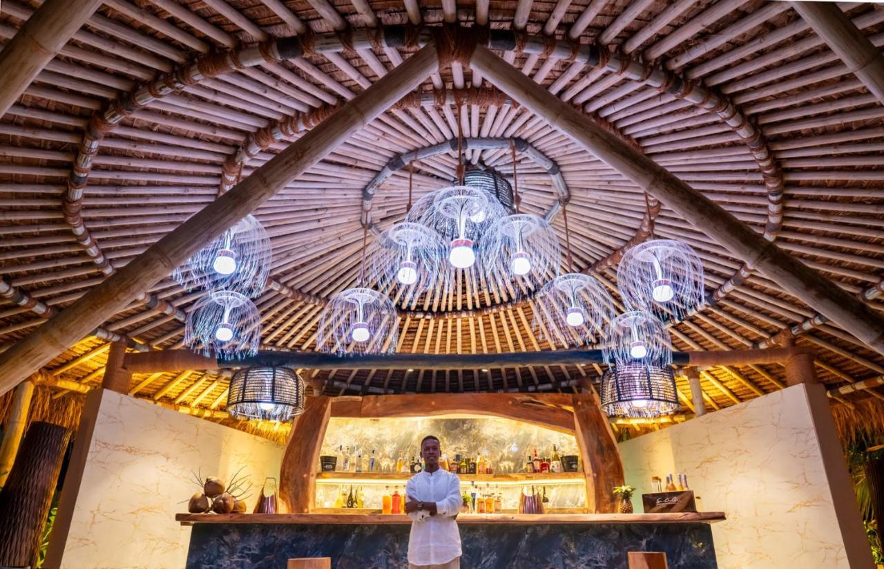 Sensations Eco-Chic Hotel プワニ・チャンガーニ エクステリア 写真