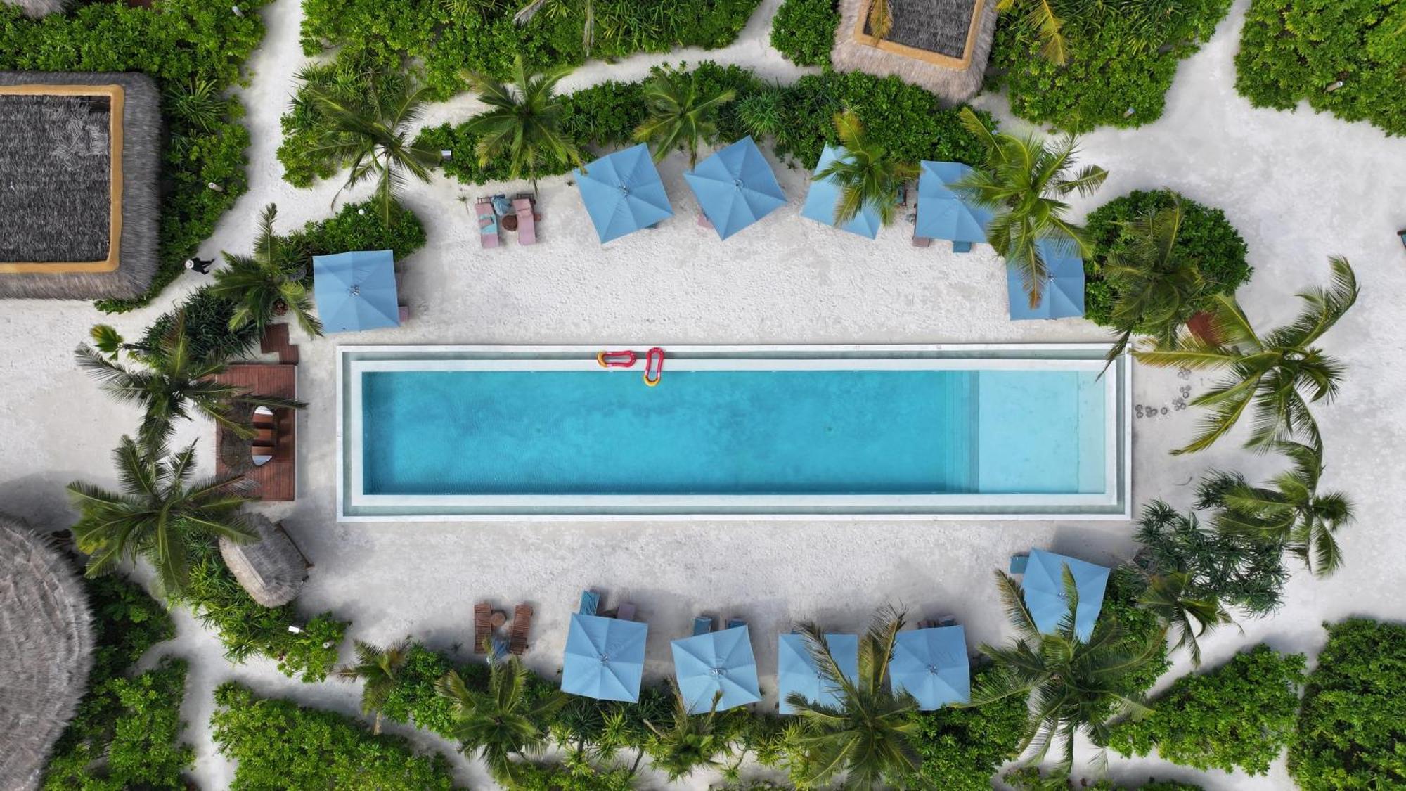 Sensations Eco-Chic Hotel プワニ・チャンガーニ エクステリア 写真