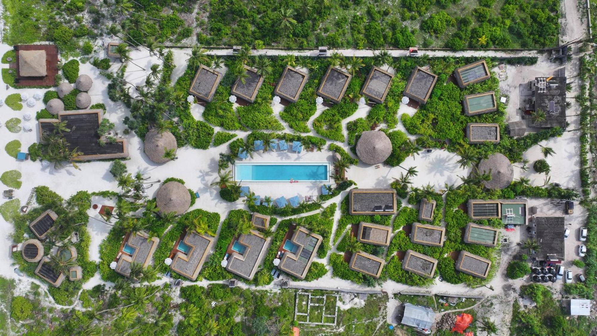 Sensations Eco-Chic Hotel プワニ・チャンガーニ エクステリア 写真
