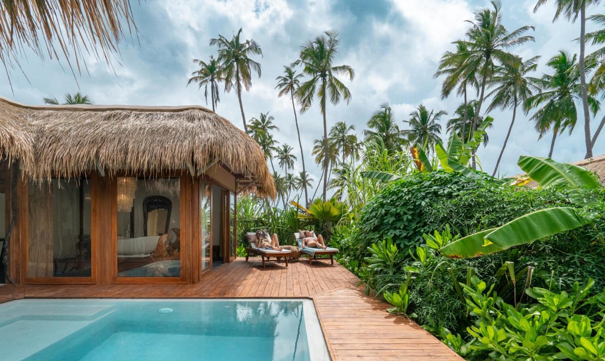 Sensations Eco-Chic Hotel プワニ・チャンガーニ エクステリア 写真