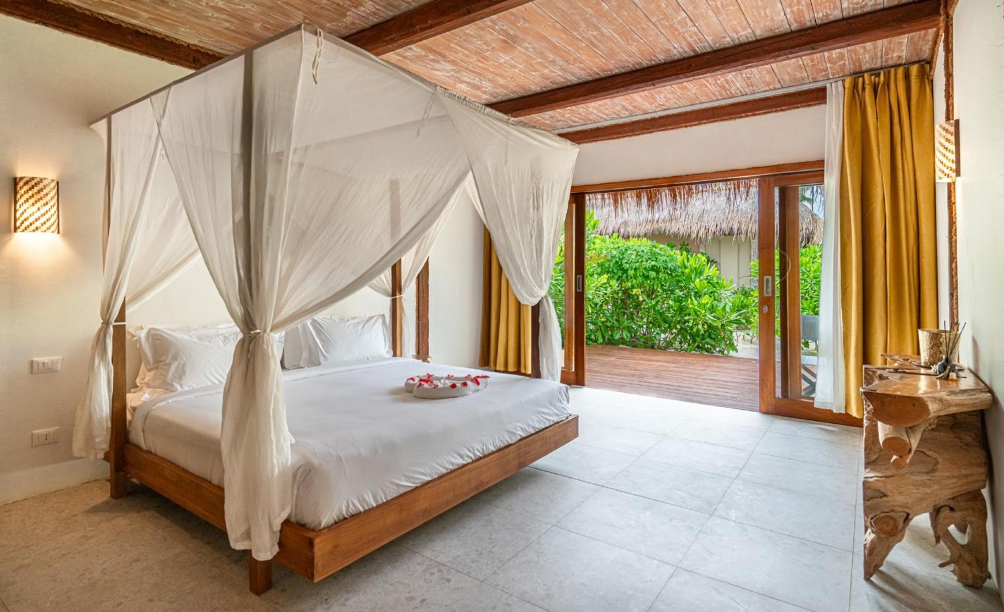Sensations Eco-Chic Hotel プワニ・チャンガーニ エクステリア 写真