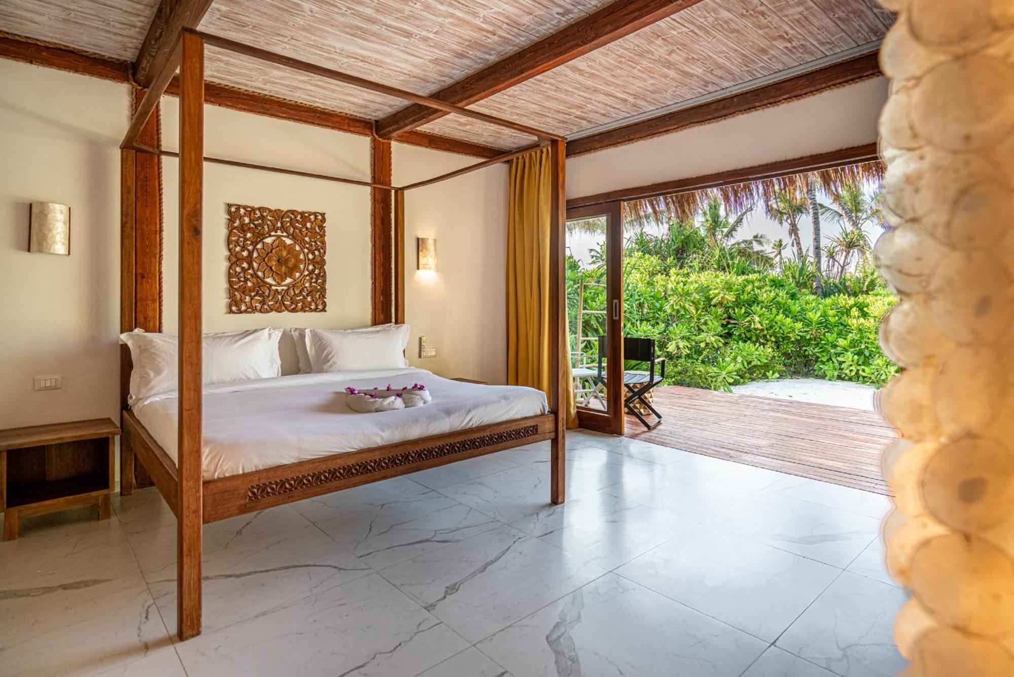 Sensations Eco-Chic Hotel プワニ・チャンガーニ エクステリア 写真